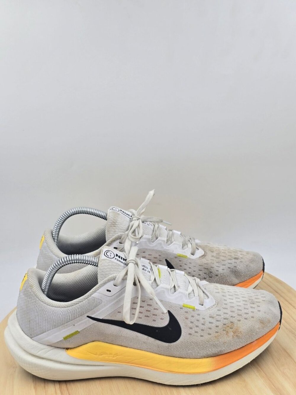 Nike Air Winflo 10 Women's Road Running Shoes DV4023-101 sz 10